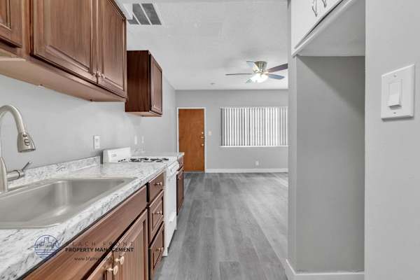 Gale Apartments property